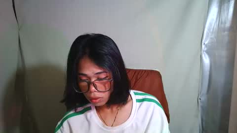 sluttypatotie online show from October 28, 2025, 11:07 pm