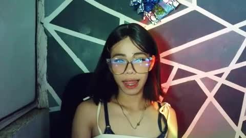 sluttypatotie online show from April 28, 2026, 6:35 pm