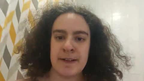 Snapshot of sluttysuzie17 chatting on April 26, 2026, 4:04 pm SluttySuzie17 online show from April 26, 2026, 4:04 pm
