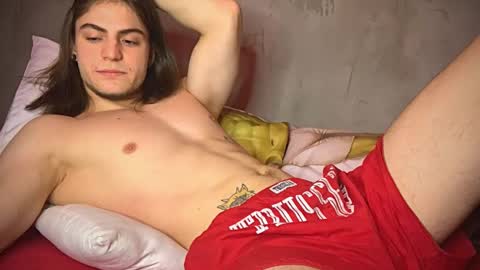 Gus online show from December 18, 2024, 3:55 pm