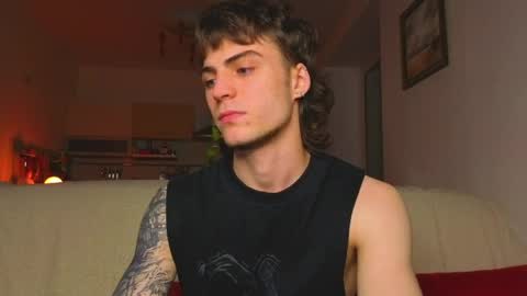 Snapshot of sly_gus chatting on June 2, 2026, 8:55 pm Gus online show from June 2, 2026, 8:55 pm