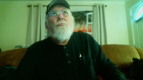 Snapshot of slydevil_sc chatting on January 5, 2026, 5:49 pm Sly online show from January 5, 2026, 5:49 pm