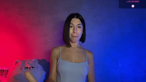 Snapshot of smaillev chatting on May 10, 2026, 7:19 pm Melani online show from May 10, 2026, 7:19 pm