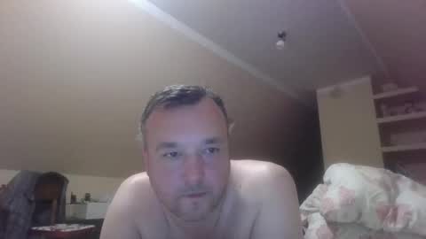 Snapshot of smajlik83 chatting on January 1, 2025, 4:07 pm smajlik83 online show from January 1, 2025, 4:07 pm