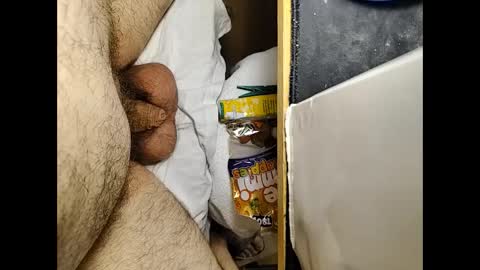 Snapshot of small_1986 chatting on January 12, 2025, 10:12 am transmisin gratuita bajo demanda  free broadcast on demand online show from January 12, 2025, 10:12 am
