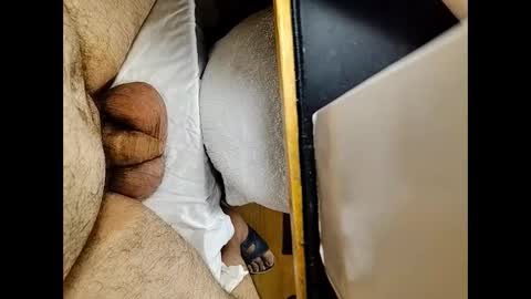 Snapshot of small_1986 chatting on January 28, 2025, 11:39 pm transmisin gratuita bajo demanda  free broadcast on demand online show from January 28, 2025, 11:39 pm