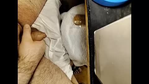 Snapshot of small_1986 chatting on February 2, 2025, 6:04 am transmisin gratuita bajo demanda  free broadcast on demand online show from February 2, 2025, 6:04 am