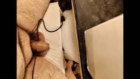 Snapshot of small_1986 chatting on February 6, 2025, 1:10 pm transmisin gratuita bajo demanda  free broadcast on demand online show from February 6, 2025, 1:10 pm