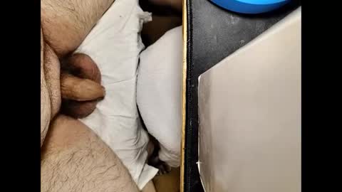 Snapshot of small_1986 chatting on February 9, 2025, 11:25 pm transmisin gratuita bajo demanda  free broadcast on demand online show from February 9, 2025, 11:25 pm
