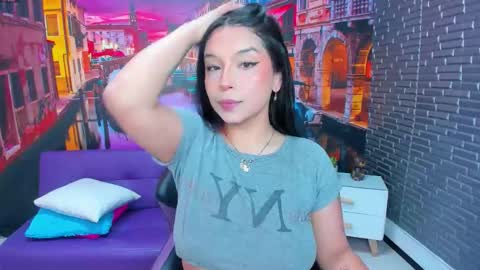 Mariana Torres online show from March 5, 2026, 2:24 pm