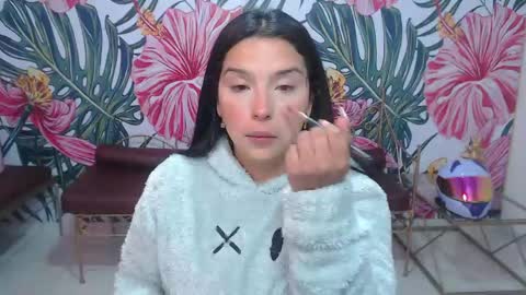 Mariana Torres online show from April 30, 2026, 1:17 pm