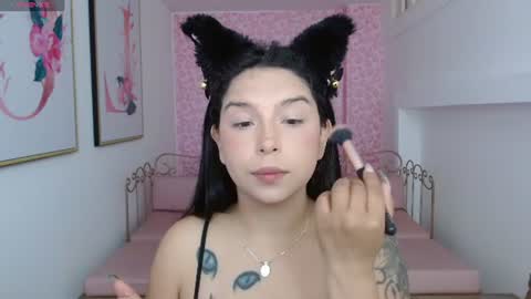 Snapshot of small__naughty chatting on June 11, 2026, 1:09 pm Mariana Torres online show from June 11, 2026, 1:09 pm