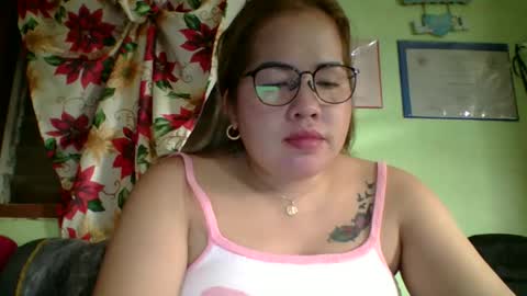 Lovewella online show from February 15, 2026, 8:46 am