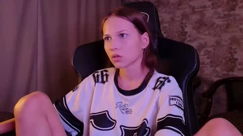 Emma online show from September 17, 2025, 4:41 pm