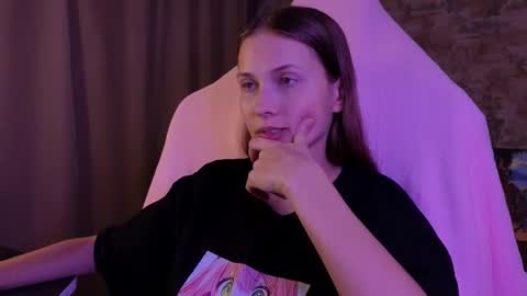 Emma online show from January 11, 2026, 8:14 pm