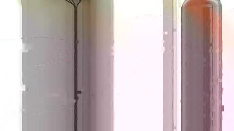 small_weener18 online show from October 26, 2025, 5:52 pm