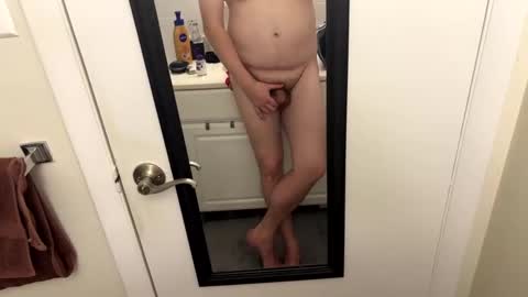 Snapshot of smalldick0324 chatting on October 18, 2025, 11:33 am smalldick0324 online show from October 18, 2025, 11:33 am
