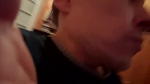 Snapshot of smalldream666 chatting on October 4, 2025, 7:12 pm PIST PIST online show from October 4, 2025, 7:12 pm