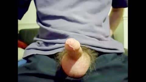 Small Hairy Uncut online show from October 22, 2025, 12:44 am