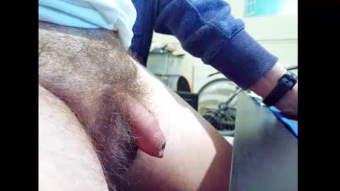 Small Hairy Uncut online show from April 13, 2026, 12:27 am