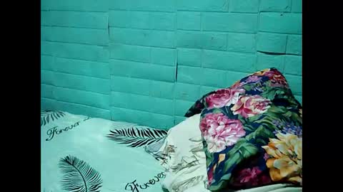 jess online show from October 22, 2025, 3:40 am