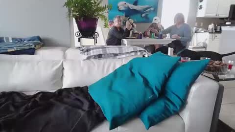 Daddy online show from January 14, 2025, 6:17 pm