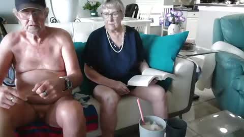 Daddy online show from May 6, 2026, 12:54 pm