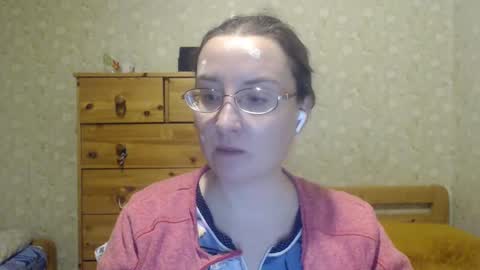 Snapshot of smart_rose chatting on January 6, 2025, 11:42 pm smart_rose online show from January 6, 2025, 11:42 pm
