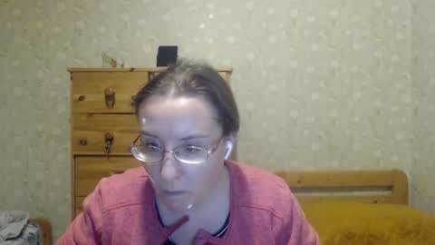 Snapshot of smart_rose chatting on January 9, 2025, 8:22 pm smart_rose online show from January 9, 2025, 8:22 pm