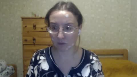 Snapshot of smart_rose chatting on January 12, 2025, 2:35 am smart_rose online show from January 12, 2025, 2:35 am