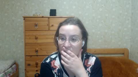 smart_rose online show from November 21, 2025, 4:38 pm