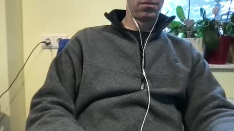 Snapshot of smart_sex69 chatting on January 5, 2025, 8:11 am smart_sex69 online show from January 5, 2025, 8:11 am