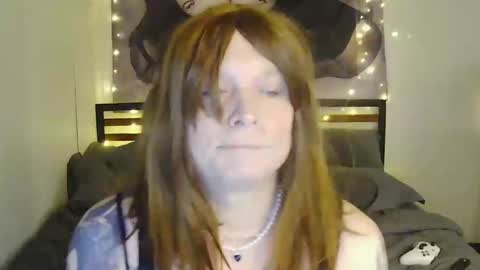 SmashingSamantha online show from October 5, 2025, 9:13 pm