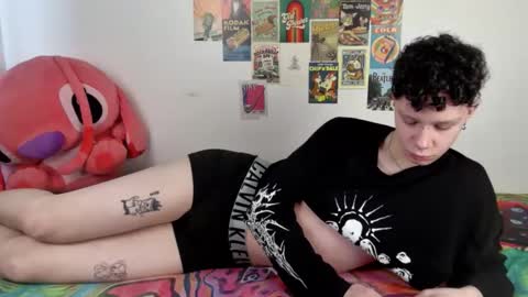 Snapshot of smcompany02 chatting on May 2, 2026, 6:18 am CactusGnom online show from May 2, 2026, 6:18 am