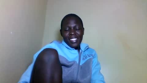 Snapshot of smilecuty chatting on July 15, 2026, 10:48 pm Nancy Akinyi Otieno online show from July 15, 2026, 10:48 pm