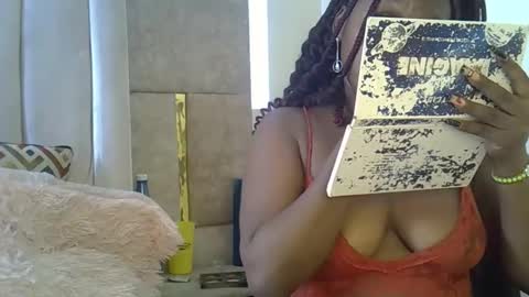 smiley_berry online show from October 20, 2025, 1:00 pm