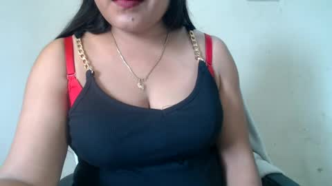 Snapshot of smiley_queen99 chatting on August 3, 2026, 2:54 am smiley online show from August 3, 2026, 2:54 am