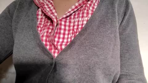 smili_doll online show from November 26, 2025, 10:16 am