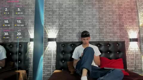 Smith online show from May 4, 2026, 7:21 pm