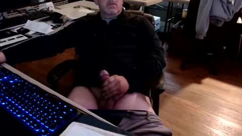 Snapshot of smly chatting on November 25, 2025, 3:34 pm smly online show from November 25, 2025, 3:34 pm