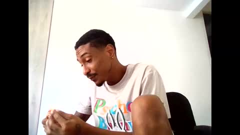 Snapshot of smokepurxxx chatting on March 19, 2026, 3:27 pm smokepurxxx online show from March 19, 2026, 3:27 pm
