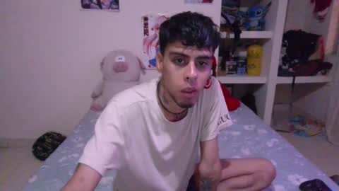 Snapshot of smoker00teddybear chatting on December 28, 2024, 3:47 am teddy online show from December 28, 2024, 3:47 am