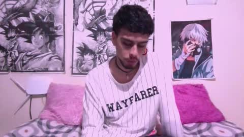 Snapshot of smoker00teddybear chatting on October 11, 2025, 8:13 am teddy online show from October 11, 2025, 8:13 am