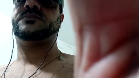 SMOKERBEAST online show from November 18, 2025, 6:45 pm