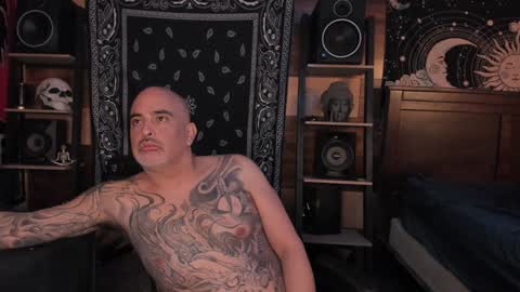 Smokey915 online show from January 13, 2025, 3:01 am
