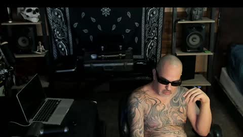 Smokey915 online show from January 19, 2025, 3:32 pm