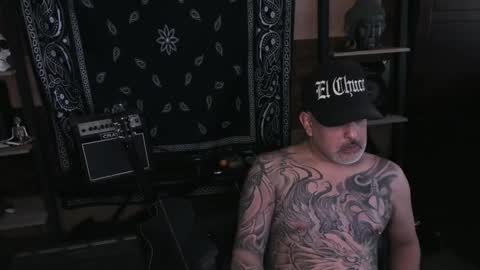 Smokey915 online show from February 10, 2025, 4:36 pm