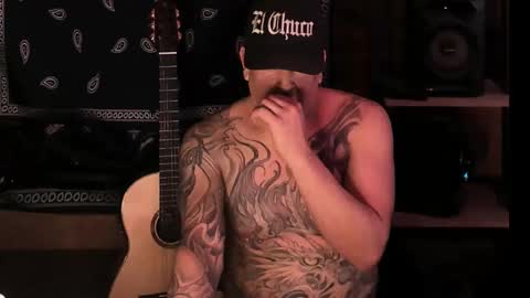 Smokey915 online show from February 19, 2025, 11:46 pm