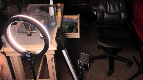 Smokey915 online show from February 24, 2025, 9:10 am