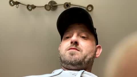 smokeymt420 online show from February 1, 2025, 9:29 pm